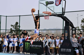 埃斯图皮尼安处子球 米兰1-0国米德比三连胜